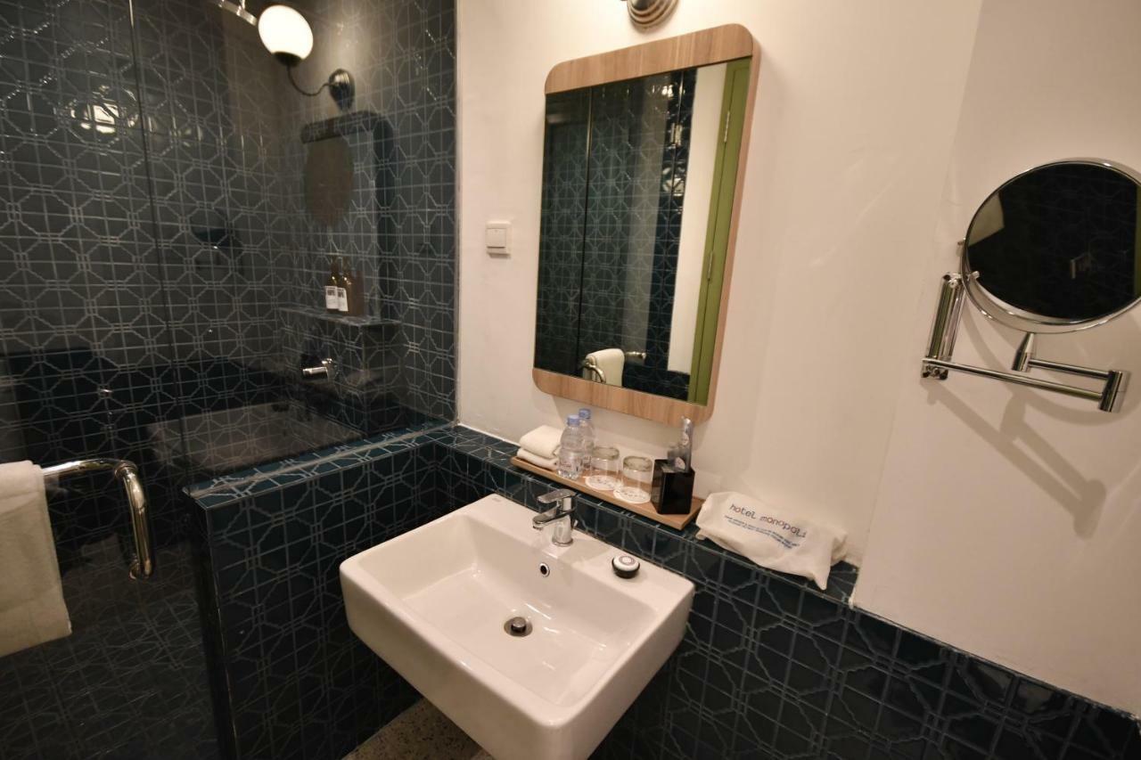 Hotel Monopoli Jakarta Exteriör bild
