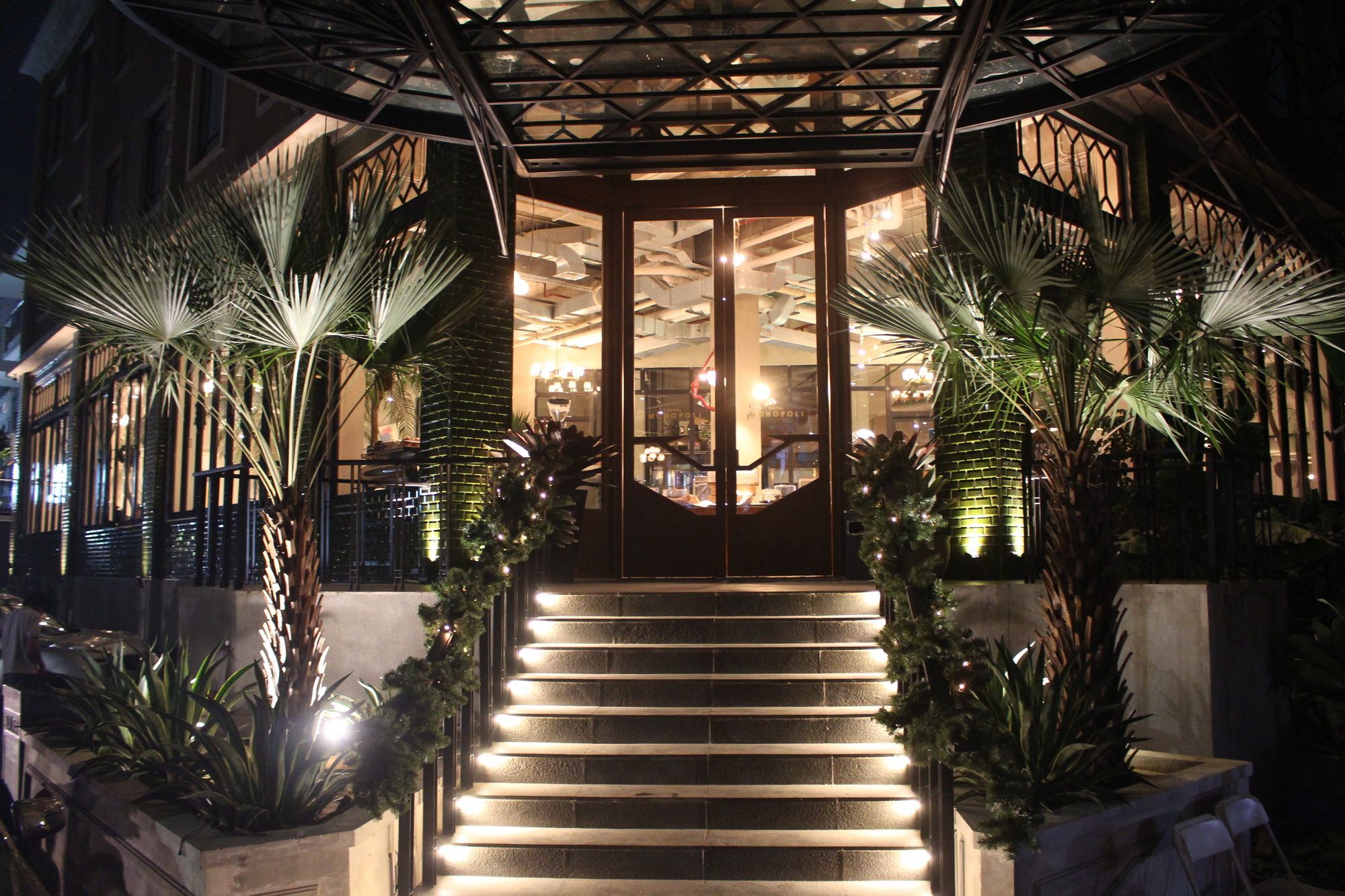 Hotel Monopoli Jakarta Exteriör bild